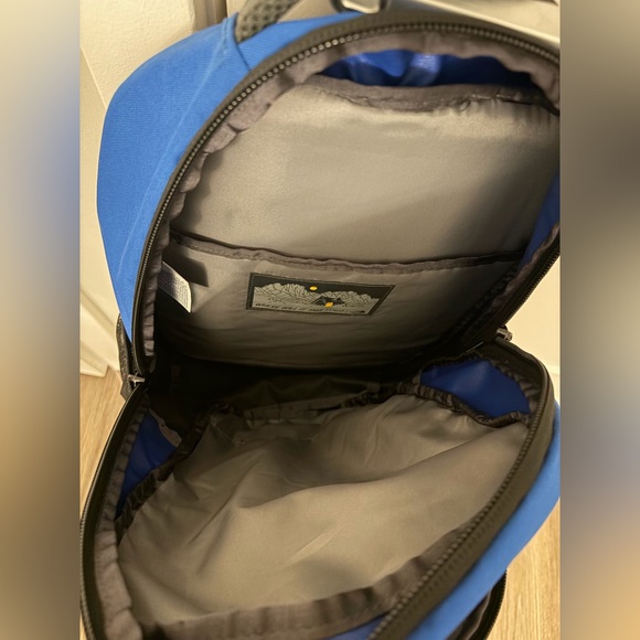 North Face BackPack - Picture 8 of 8